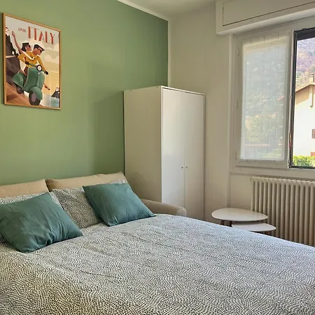 Apartment Cozy & Budget Near The Domaso