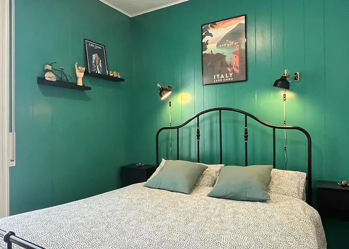 Cozy & Budget Near The دومازو