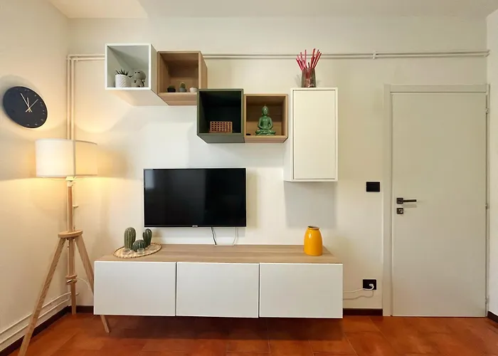 Cozy & Budget Near The شقة *